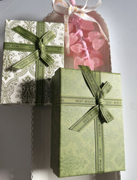 Gift Wrapping