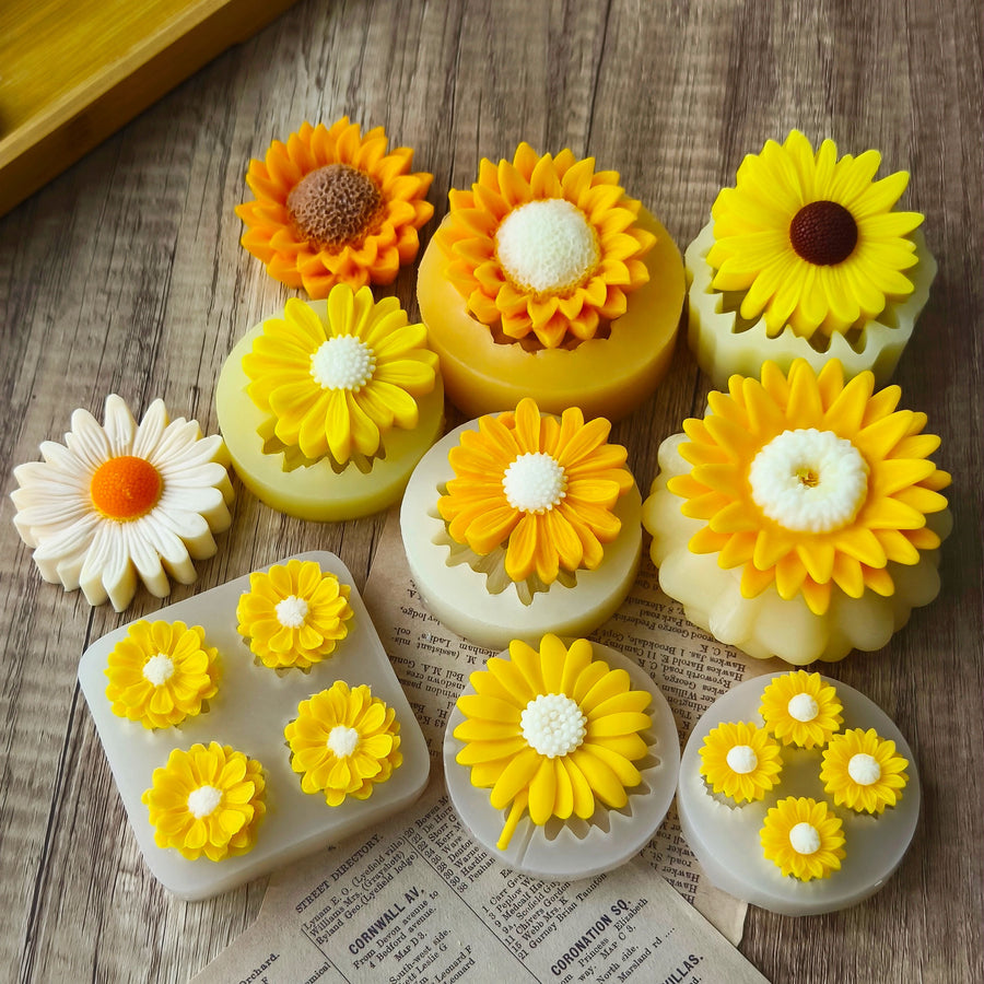 Handcrafted Designer Daisey Candles set of 10